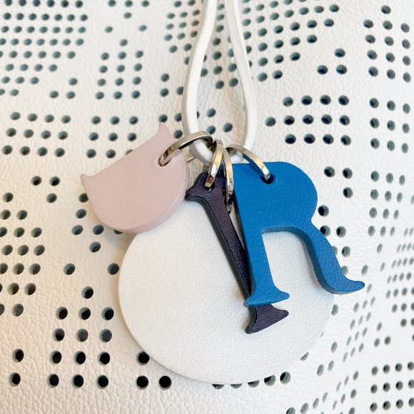 Dior Tote Bag Dioriviera White Leather with Laser Cut Detail - Picture 2 of 13